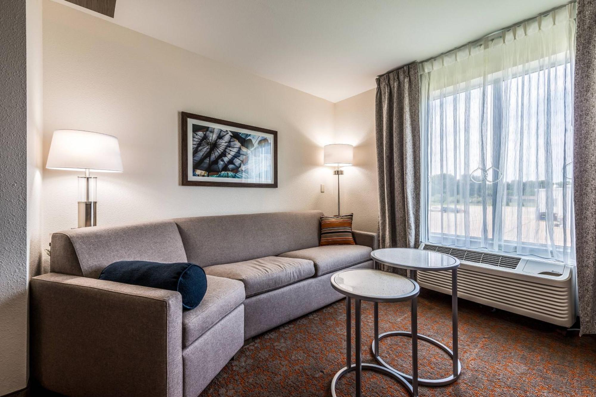 Fairfield Inn & Suites By Marriott St. Joseph Stevensville Dış mekan fotoğraf